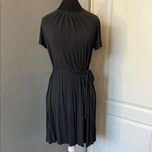 MICHAEL STARS SHORT SLEEVE TIE-BACK DRESS DARK GRAY STRETCH JERSEY Size One